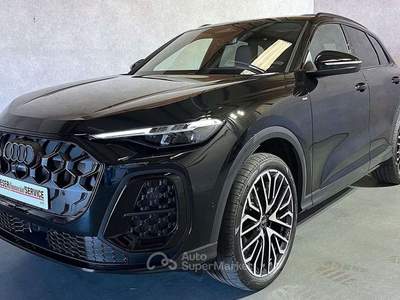 Audi Q5 2.0 TDI S LINE TETTO KAMERA 360 MATRIX 21 Nero usata Ciampino