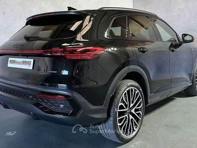 Audi Q5 2.0 TDI S LINE TETTO KAMERA 360 MATRIX 21 Nero usata Ciampino