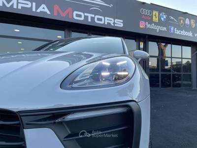 Porsche Macan 2.0 265CV PASM BOSE KAMERA SCARICO 21 TETTO LED Grigio usata Ciampino