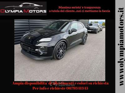 Porsche Macan EV 4 BOSE MATRIX TETTO SPORT CHRONO SOSP. 360° Nero usata Ciampino