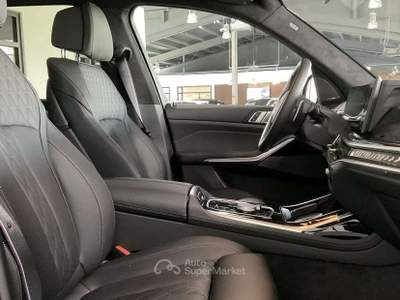 BMW X7 X7 X7 XDRIVE 40D 48V M SPORT PRO 7 POSTI TETTO KAMERA usata Ciampino