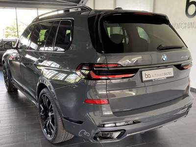 BMW X7 X7 X7 XDRIVE 40D 48V M SPORT PRO 7 POSTI TETTO KAMERA usata Ciampino