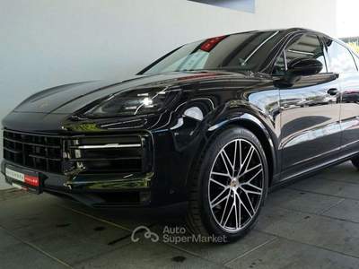 Porsche Cayenne 3.0 COUPE NAVI LED 22 PANORAMA KAMERA PASM Nero usata Ciampino