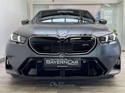 BMW Serie 5 M5 M5 BERLINA 4.4 727CV PANORAMA CARBON LASER KAMERA 360 Grigio usata Ciampino