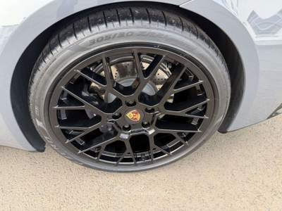 Porsche 911 911.2 NEW CARRERA TETTO BOSE CHRONO 21 LED NAVI Grigio usata Ciampino
