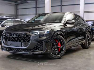 Audi RS Q8 PERFORMANCE KERAMIC TETTO B&O KAMERA MATRIX 23 Nero usata Ciampino
