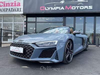 Audi R8 CABRIO V10 PERFORMANCE Q4 KERAMIK NAVI LED 20' LED Grigio usata Ciampino