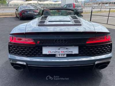 Audi R8 CABRIO V10 PERFORMANCE Q4 KERAMIK NAVI LED 20' LED Grigio usata Ciampino