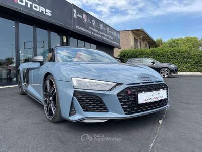Audi R8 CABRIO V10 PERFORMANCE Q4 KERAMIK NAVI LED 20' LED Grigio usata Ciampino