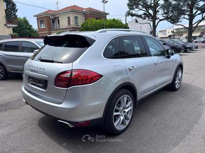Porsche Cayenne 4.8 S Grigio usata Busto Arsizio