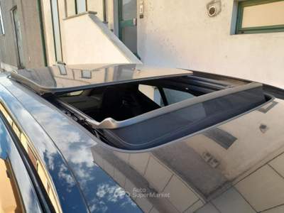 Volvo XC40 B5 AWD Geartronic R-design Bianco usata PIURO