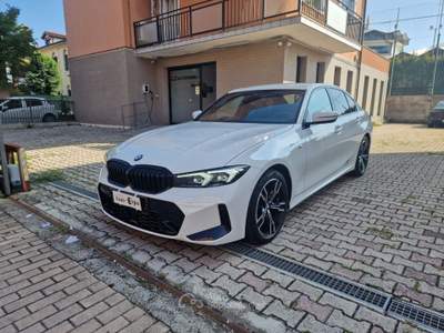 BMW Serie 3 318i BMW 318i Limousine M Sport Bianco usata Venezia
