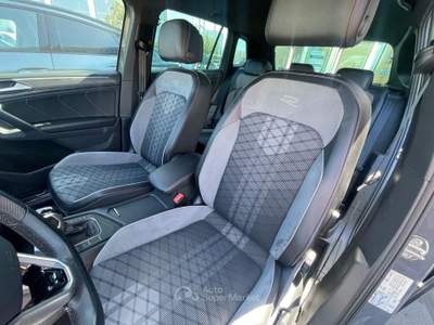 Volkswagen Tiguan Tiguan 2.0 TDI 150 CV SCR DSG R-Line Grigio usata MONOPOLI