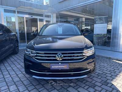 Volkswagen Tiguan Tiguan 2.0 TDI 150 CV SCR DSG 4MOTION Elegance Nero usata MONOPOLI