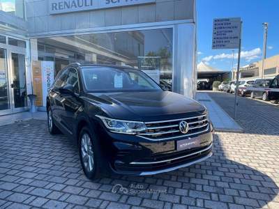 Volkswagen Tiguan Tiguan 2.0 TDI 150 CV SCR DSG 4MOTION Elegance Nero usata MONOPOLI