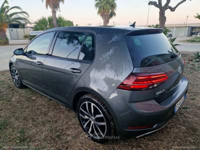 Volkswagen Golf Golf 7.5 1.6 TDI DSG FULL-LED COCKPIT Grigio usata Latiano