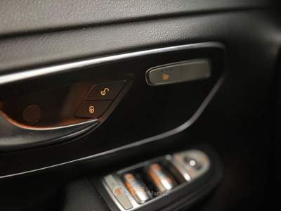 Mercedes-Benz Classe V V 250 d Automatic 4Matic Premium Long Nero usata Quarrata