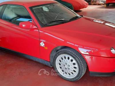 Alfa Romeo Gtv/Spider 2.0i 16V Twin Spark cat Rosso usata Quarto d'Altino