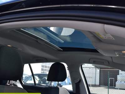 Volkswagen Golf 1.6 TDI 115 CV 5p. Comfortline Nero usata Castelnuovo Rangone