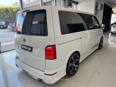 Volkswagen Multivan  2.0TDI 204CV DSG 4M. Highline Bianco usata Ripalimosani