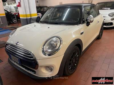 MINI Clubman Cooper Hype Bianco usata Roma MINI Clubman Cooper Hype Bianco usata Roma