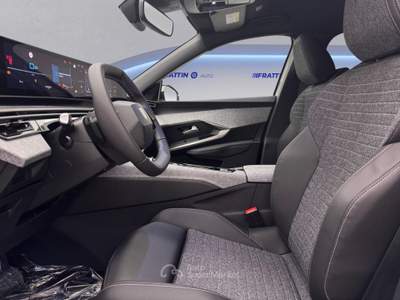 Peugeot 3008 3008 Hybrid 145 E-Dcs6 Allure Bianco usata Cassola