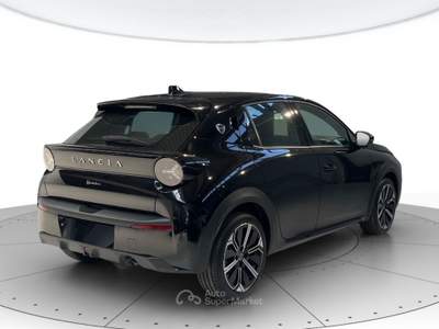 Lancia Ypsilon 1.2 ibrida 100cv e-dct Nero usata Rovigo