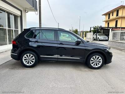 Volkswagen Tiguan Tiguan 2.0 TDI 150CV SCR DSG Life Nero usata Barrafranca