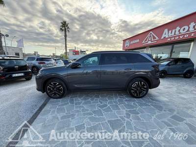 Peugeot 5008 Plug-in Hybrid 195 e-DCS7 Allure Nero usata Marsala
