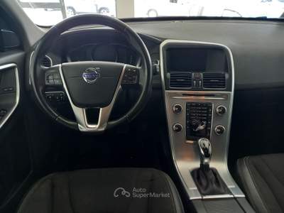 Volvo XC60 Vettura bellissima 4WD Nero usata LIVORNO