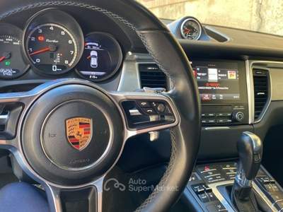 Porsche Macan macan turbo Bianco usata Favara