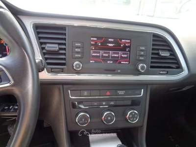 Seat Leon 1.5 TGI DSG 5p. Style METANO 2021 Bianco usata Tolentino