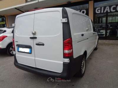 Mercedes-Benz Vito 1.6 111 CDI Furgone Long Bianco usata Tolentino