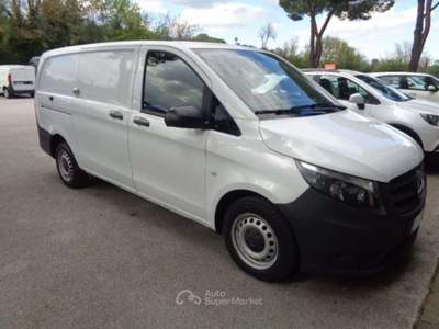 Mercedes-Benz Vito 1.6 111 CDI Furgone Long Bianco usata Tolentino