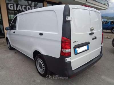 Mercedes-Benz Vito 1.6 111 CDI Furgone Long Bianco usata Tolentino