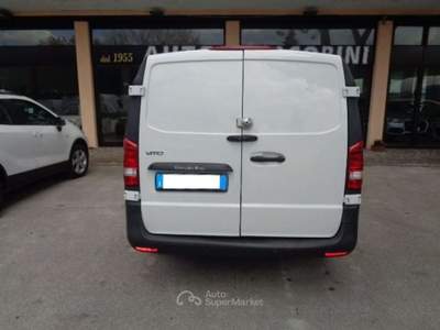 Mercedes-Benz Vito 1.6 111 CDI Furgone Long Bianco usata Tolentino