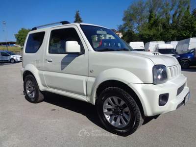 Suzuki Jimny 1.3 4WD Evolution Plus Bianco usata Tolentino