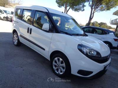 Fiat Doblò Doblò 1.6 MJT 120CV S&S Lounge 5 POSTI Bianco usata Tolentino