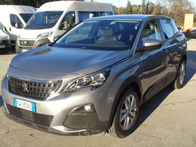 Peugeot 3008 BlueHDi 130 S&S Business Grigio usata Tolentino