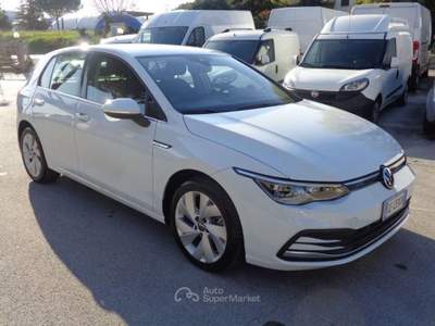 Volkswagen Golf 1.5 TGI DSG Style Bianco usata Tolentino
