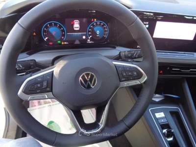 Volkswagen Golf 1.5 TGI DSG Style Bianco usata Tolentino
