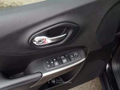 Jeep Cherokee 2.2 Mjt AWD Active Drive I Longitude Nero usata Tolentino