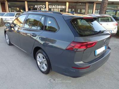 Volkswagen Golf 2.0 TDI 150 CV DSG SCR Life Grigio usata Tolentino