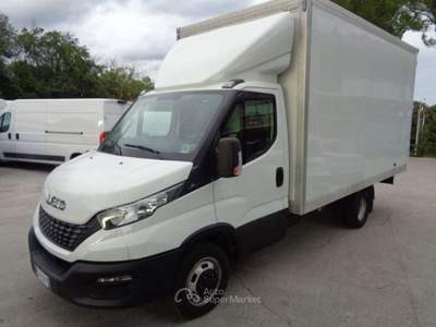 Iveco Daily 35C14 2.3 HPT 3750 TOR RG CENTINATURA ALLUMINIO Bianco usata Tolentino