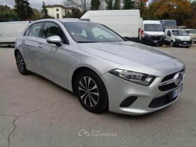 Mercedes-Benz Classe A d Automatic Business KM52000 Argento usata Tolentino