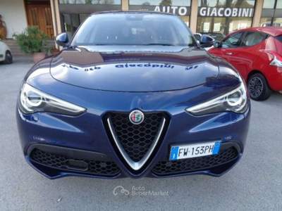 Alfa Romeo Stelvio 2.2 Turbodiesel 190 CV AT8 Q4 Executive Blu/Azzurro usata Tolentino