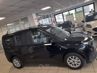Ford Tourneo Courier TITANIUM 1.0 BENZINA 125 CV  AUTOM.  NUOVO Nero usata Alba