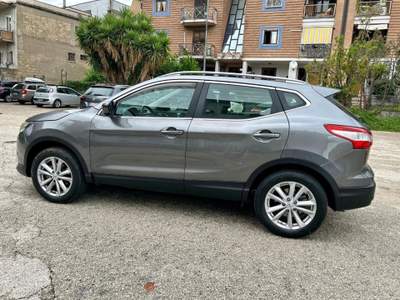 Nissan Qashqai Qashqai II 1.5 dci Visia 110cv E6 Grigio usata Mugnano del Cardinale