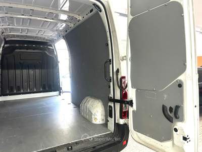 Renault Master master T35 2.3 dci 135cv L3H2 Ice Plus Bianco usata BRESCIA