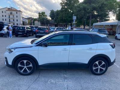 Peugeot 3008 Peugeot 3008 1.5 Blue HDI 130 Allure #7043 Bianco usata Bastia Umbra